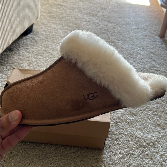 UGG Scuffette Slippers Womens Chestnut Size 9 - Picture 8 of 11